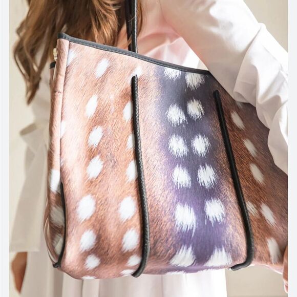 Parker & Hide Expandable Exclusive Neoprene Collection Tote Bag W/Wristlet NWT - Picture 3 of 8